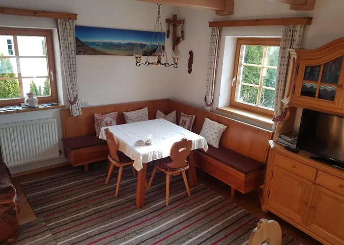 Hauspircher 公寓 *